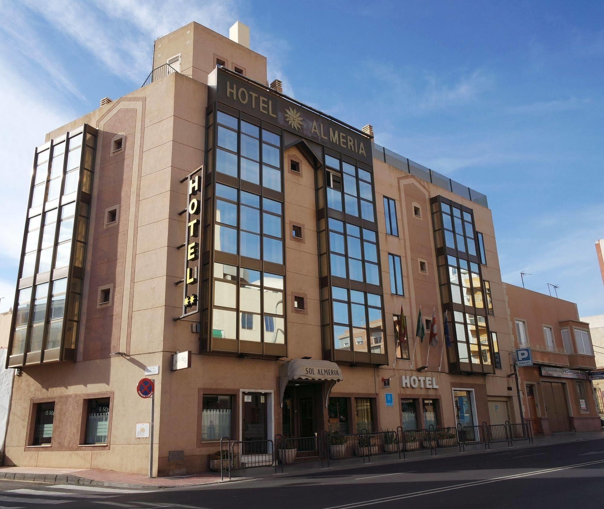 Hotel Sol Almería Dış mekan fotoğraf